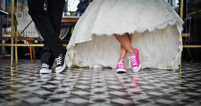 Hochzeit – Bekleidung und Kleidung